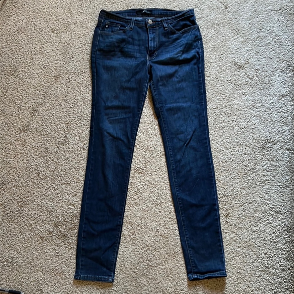 LIGHTLY WORN KanCan Stretchy Mid- Rise Jeggings